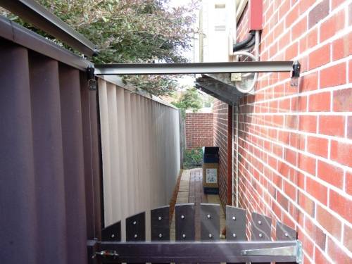 Solution polycarbonate pour portail cintré